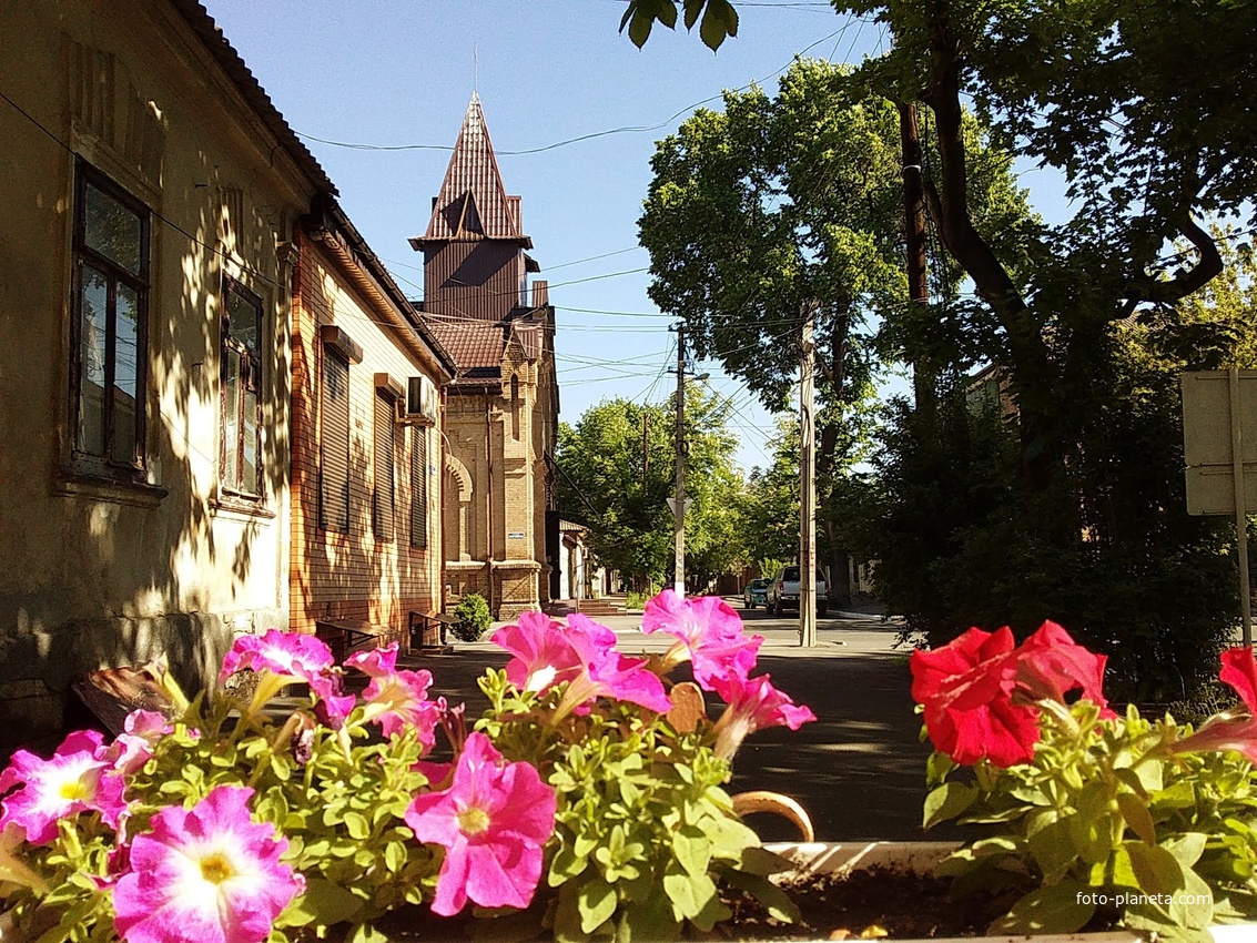 город Измаил, улица Адмирала Холостякова