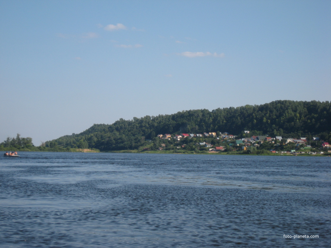 вид на село с Большого острова