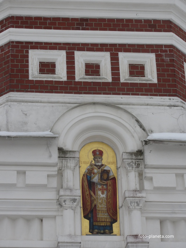 Церковь свт. Николая Чудотворца воинского гарнизона г. Павловска в память имп. Павла I