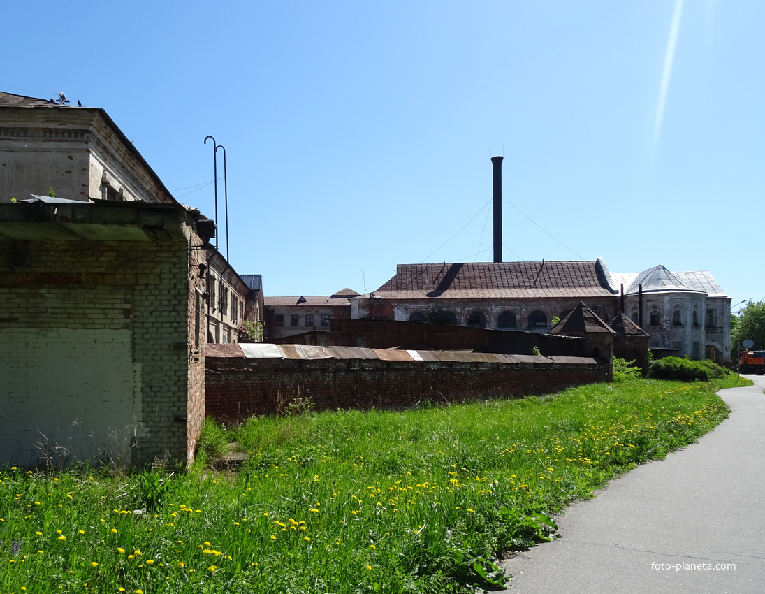 Бывшие казармы Собственного Его Императорского Величества Конвоя