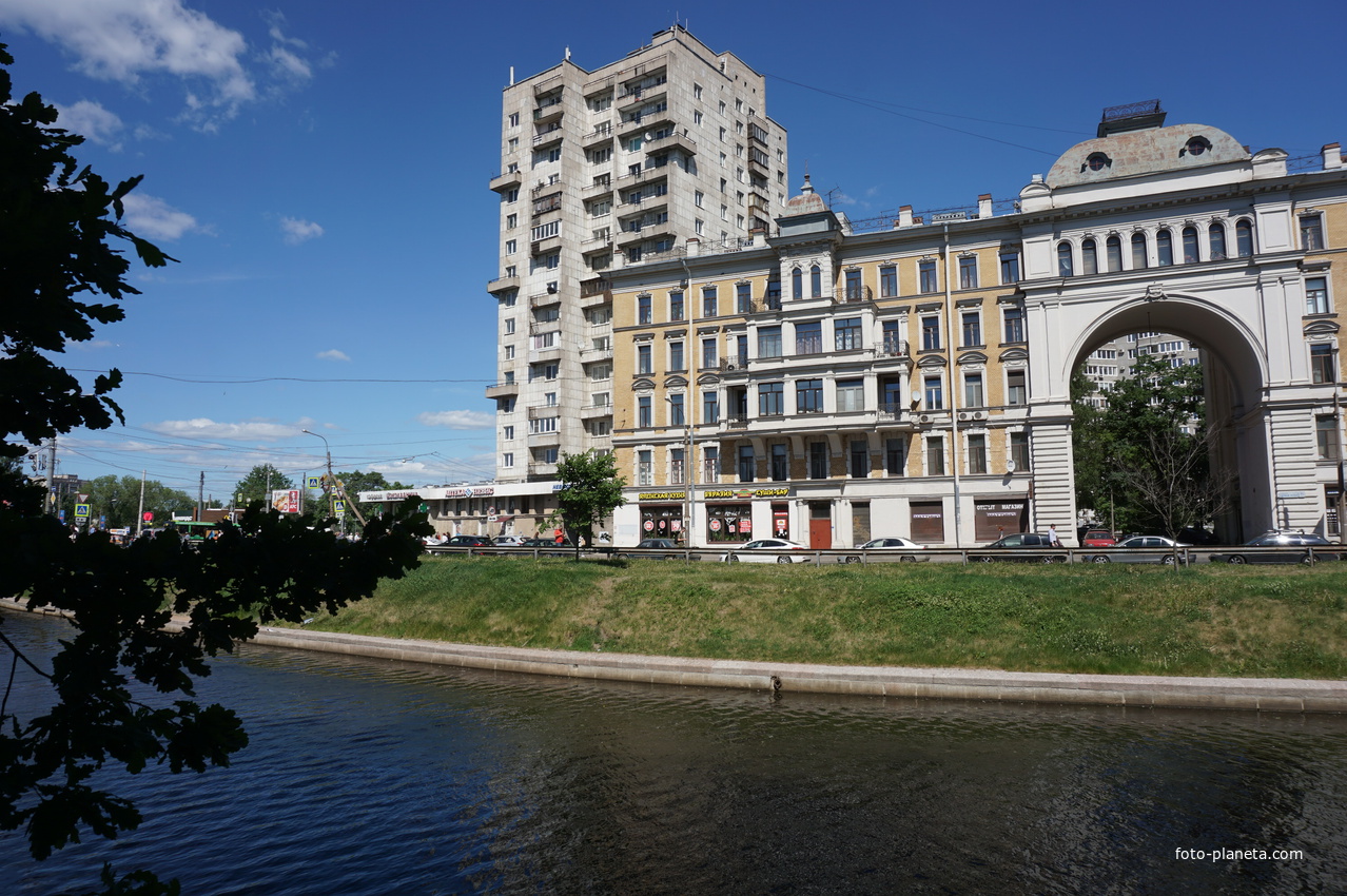 Наб.Чёрной речки.