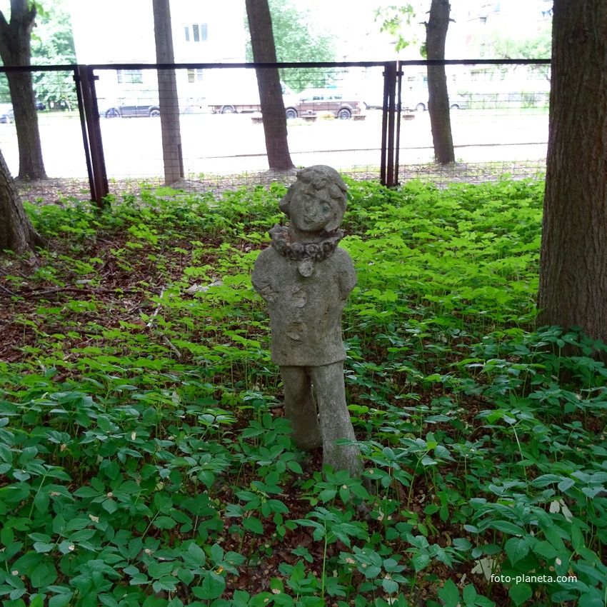 Горбунки. Детская скульптура советских времен