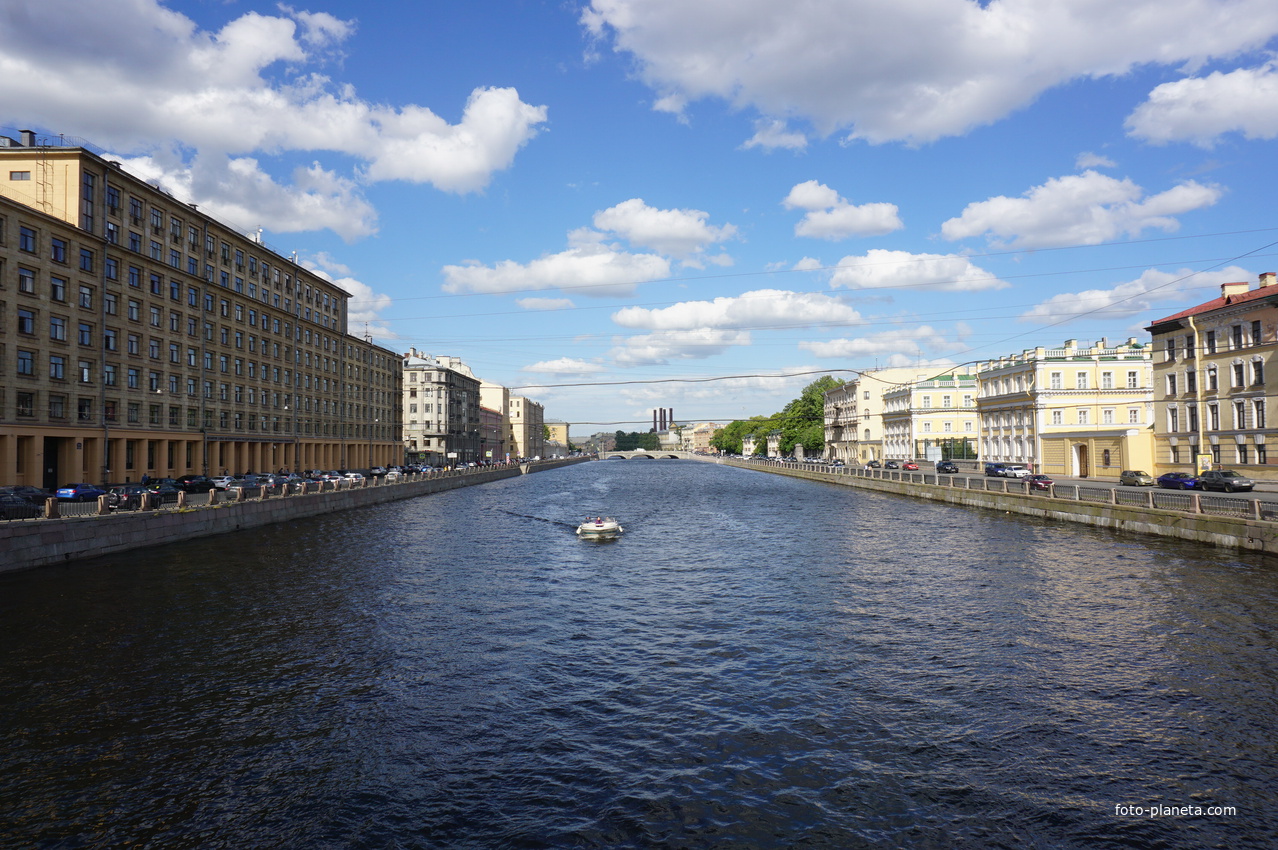Вид на реку Фонтанка.
