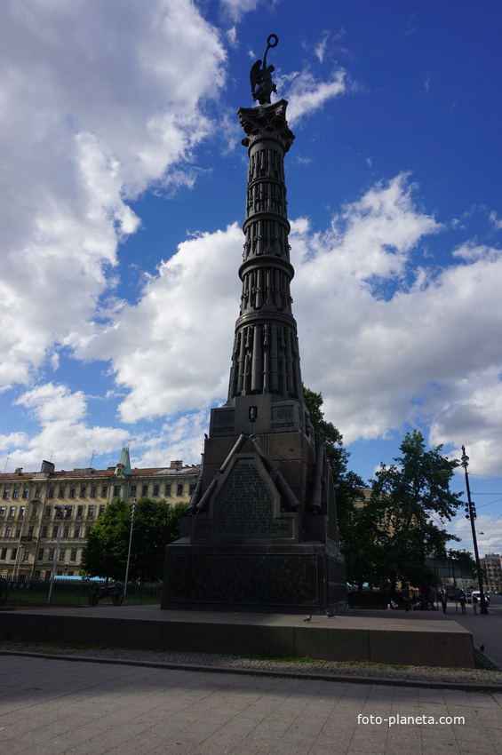 Колонна славы Измйловского полка.