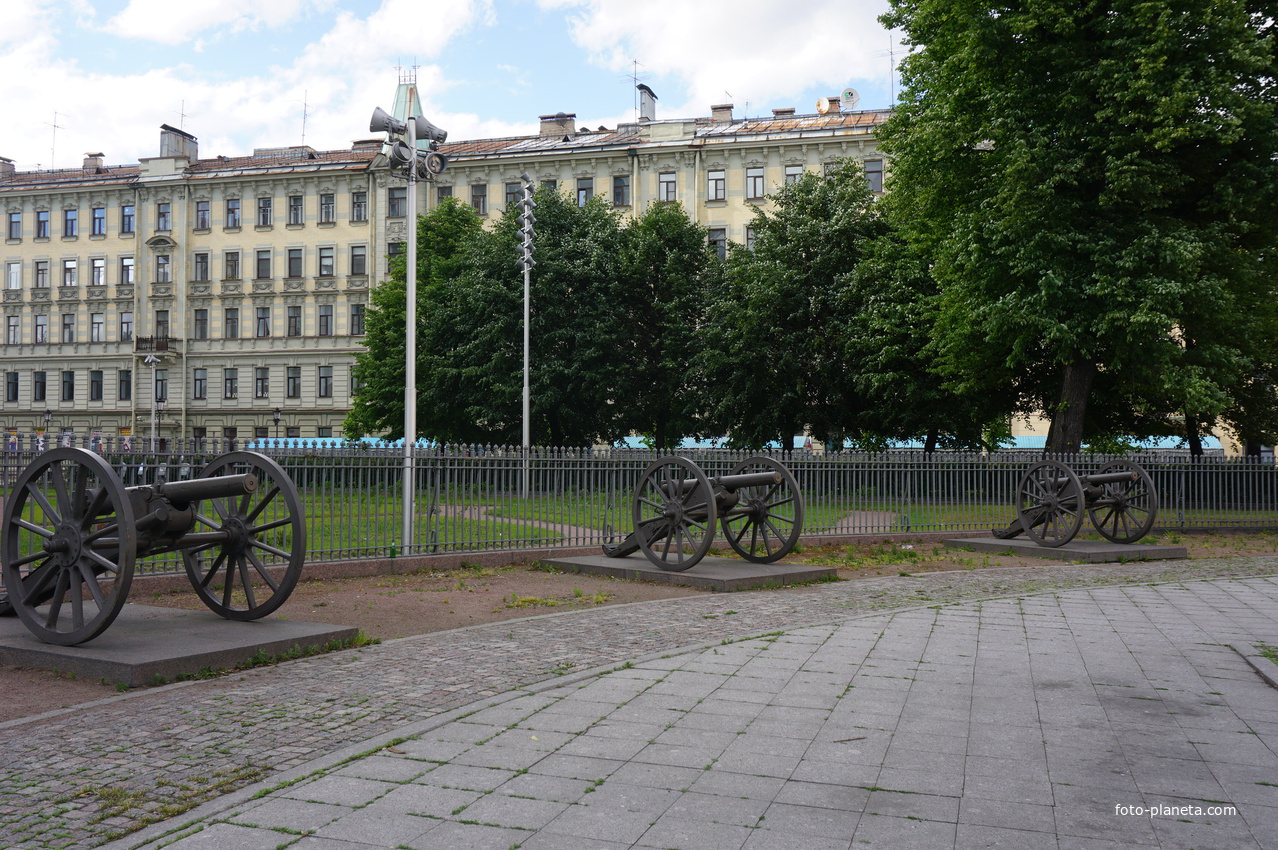 Измайловский проспект.