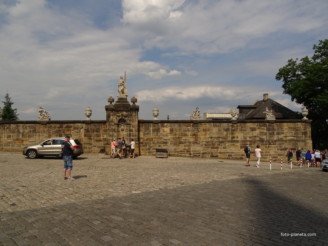 Соборная площадь